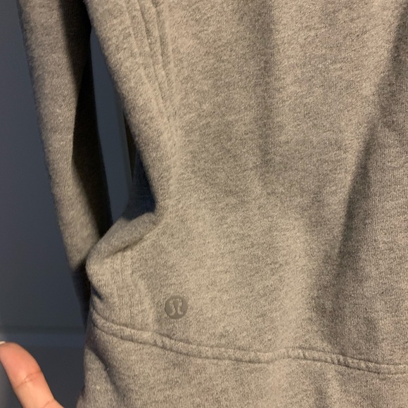 Lululemon Sweater - Picture 2 of 9